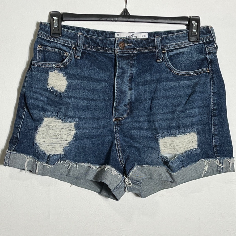 Hollister Curvy High Waist Mom Distressed Jean Shorts 31